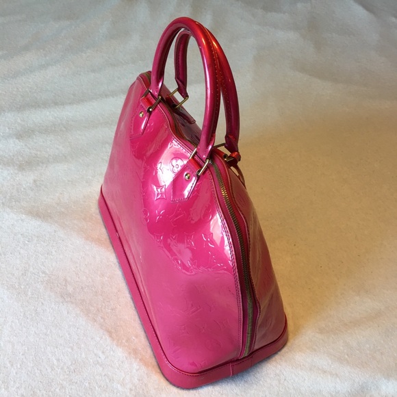 ‼️MONEY FOR DONATIONS‼️Authentic LV Bag - Picture 3 of 8